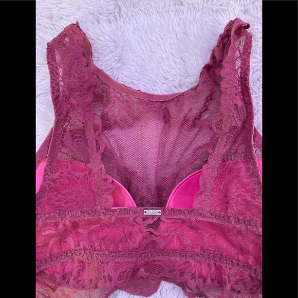 VS Pink- High Neck Lace Bralette - Picture 3 of 6